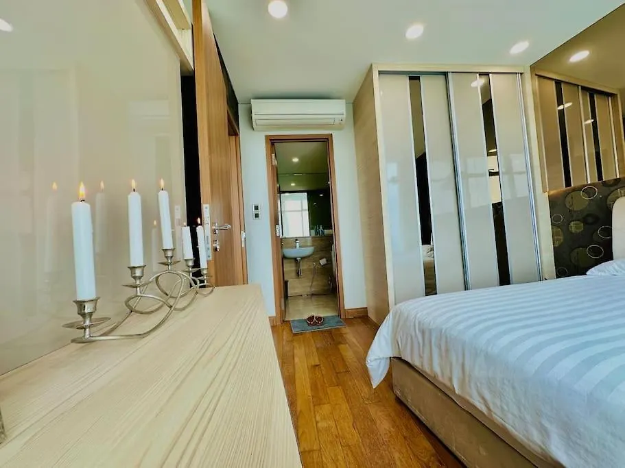 56Th Floor Luxury At Vortex Suites Klcc By Lola تبليسي جورجيا