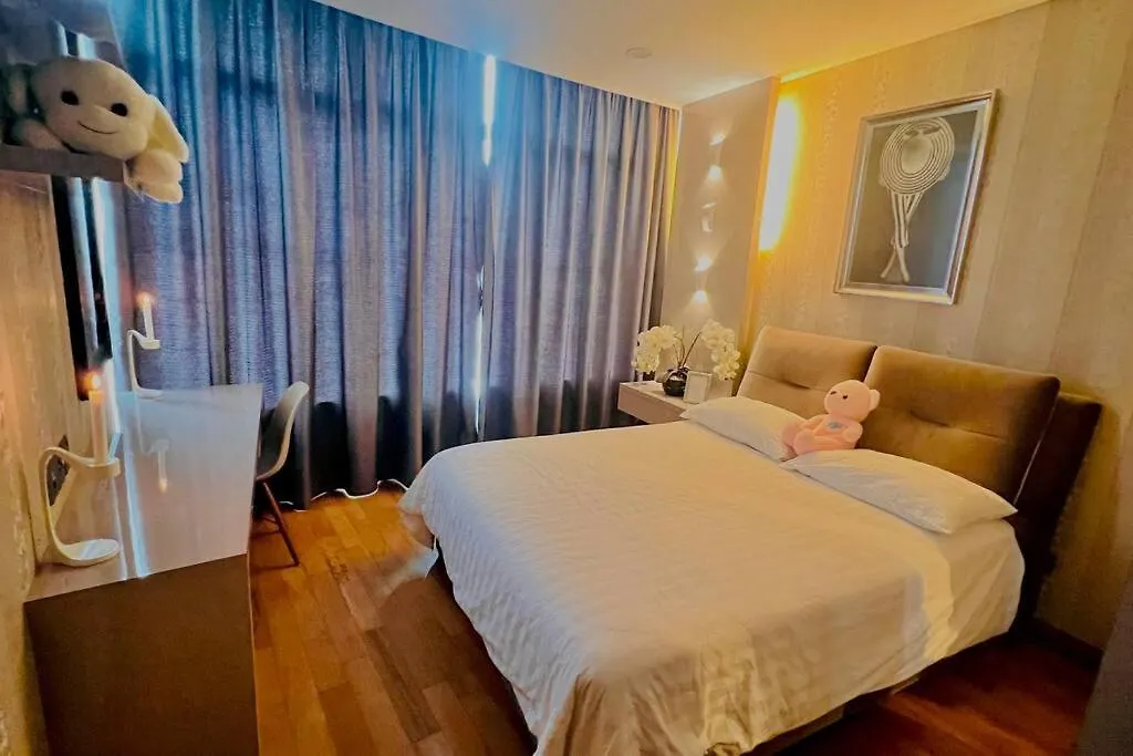 56Th Floor Luxury At Vortex Suites Klcc By Lola تبليسي 0*,  جورجيا