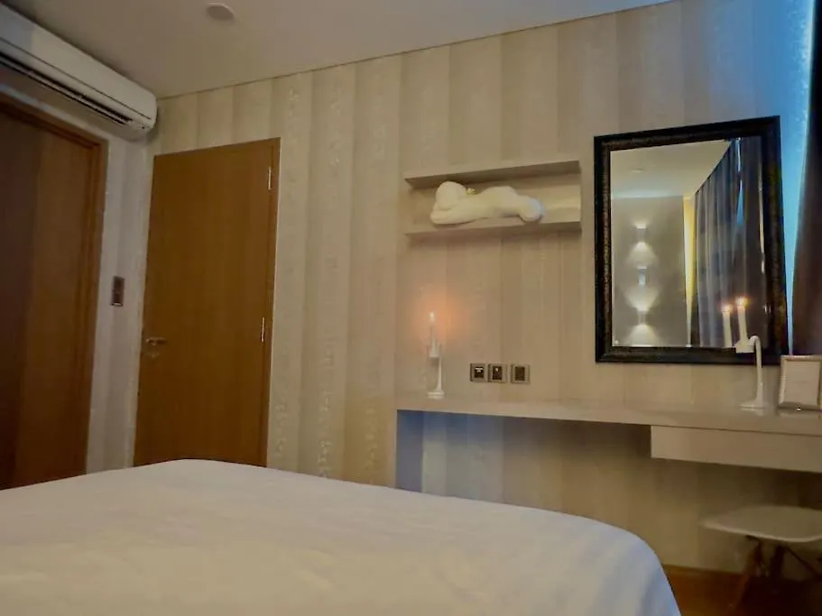 56Th Floor Luxury At Vortex Suites Klcc By Lola تبليسي