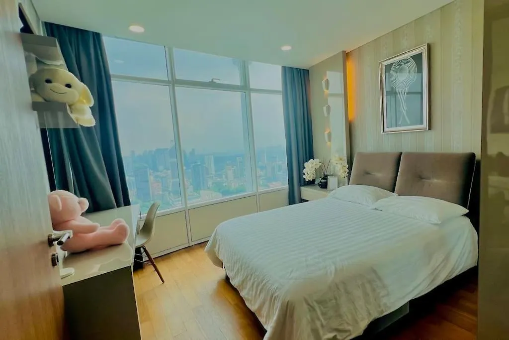 56Th Floor Luxury At Vortex Suites Klcc By Lola تبليسي